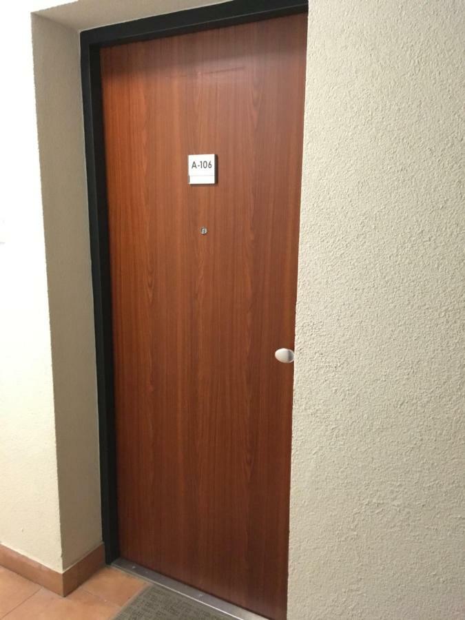 Mse Apartman มิชโคลซ์ ภายนอก รูปภาพ