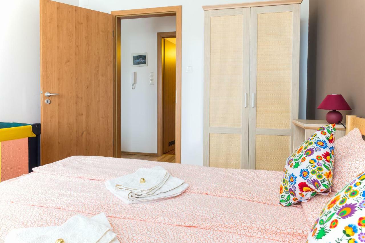Mse Apartman มิชโคลซ์ ภายนอก รูปภาพ